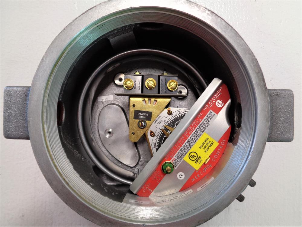 Mercoid Bourdon Tube Pressure Switch DAH-7031-153-4